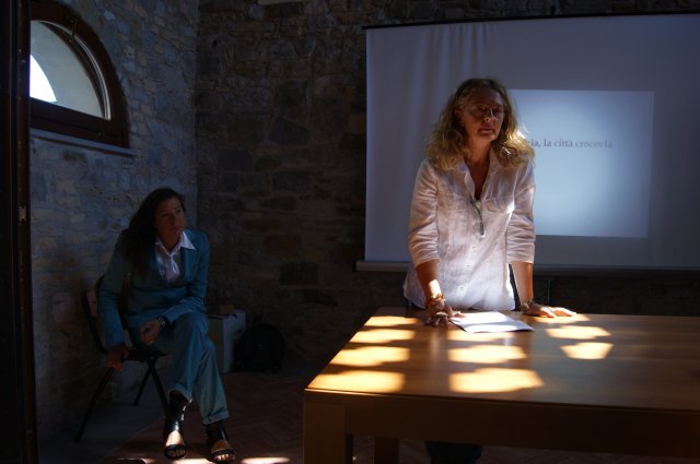 Dallo scavo al museo - Pon Archeologia